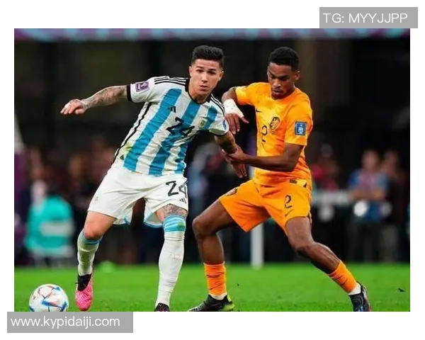 卡塔尔足球球星崛起之路:从新兴力量到国际舞台的挑战与突破 卡塔尔足球球星崛起之路:从新兴力量到国际舞台的挑战与突破