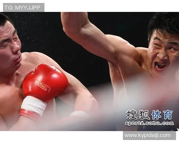 张俊辉与足球明星亲密合影视频曝光 引发粉丝热烈讨论