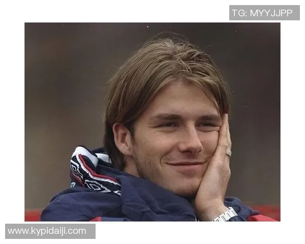 穿藏装亮相的足球球星揭秘 他们为何选择展示民族文化的魅力